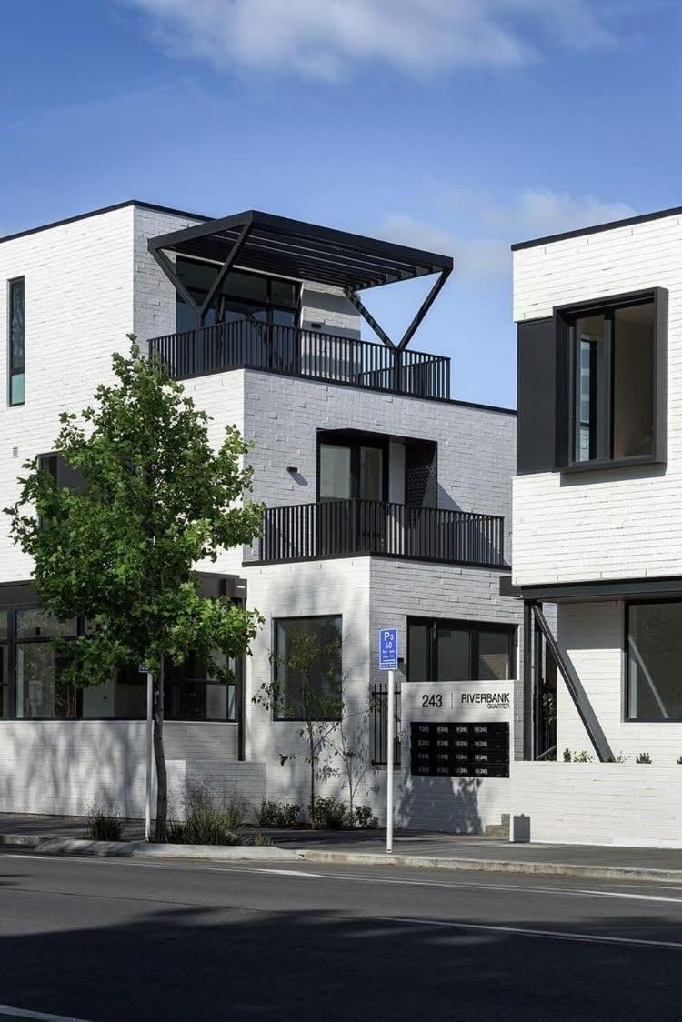Villa Chic And Contemporary Living At Cambridge Terrace Christchurch Esterno foto